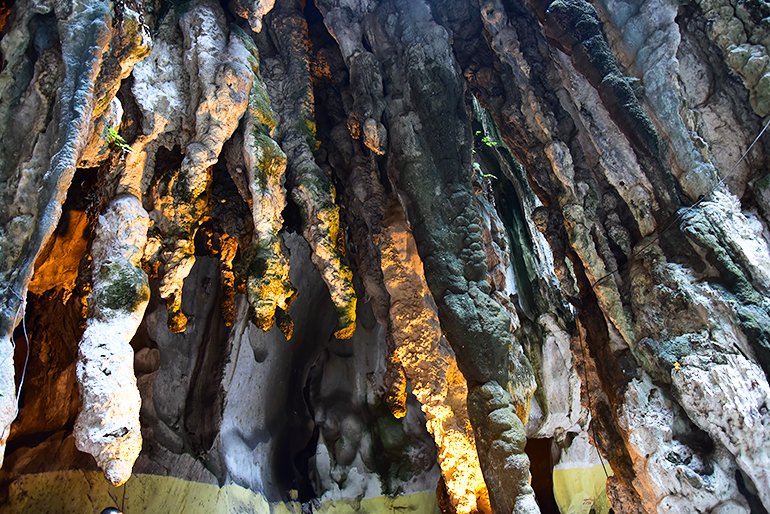 batucaves11