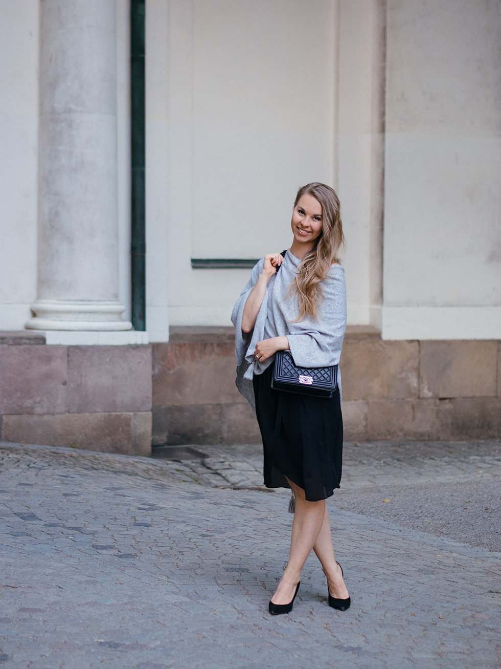 dinner outfit, black dress Massimo Dutti