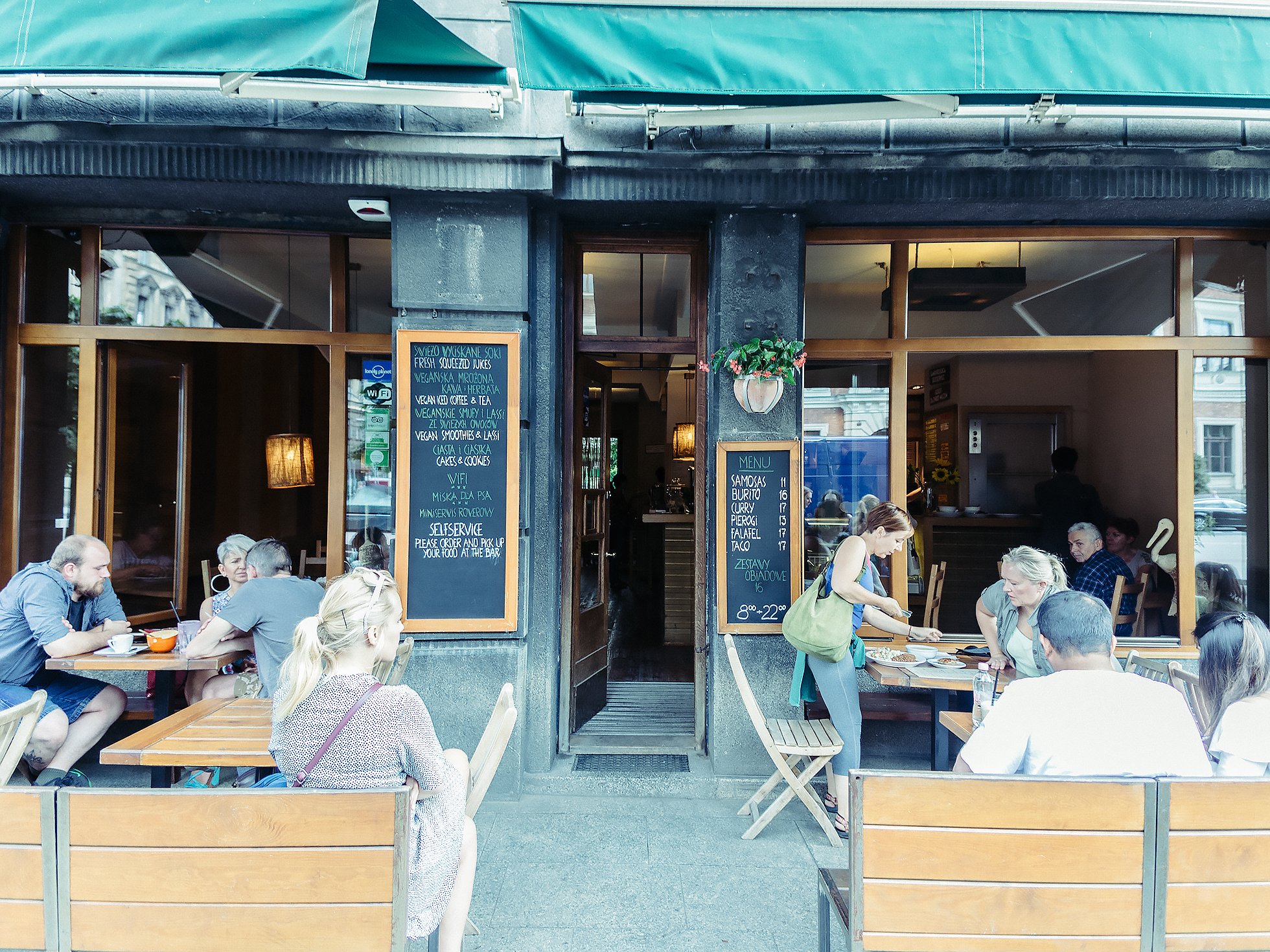 Glonojad Vegetarian & Vegan Restaurant · Kraków, Poland