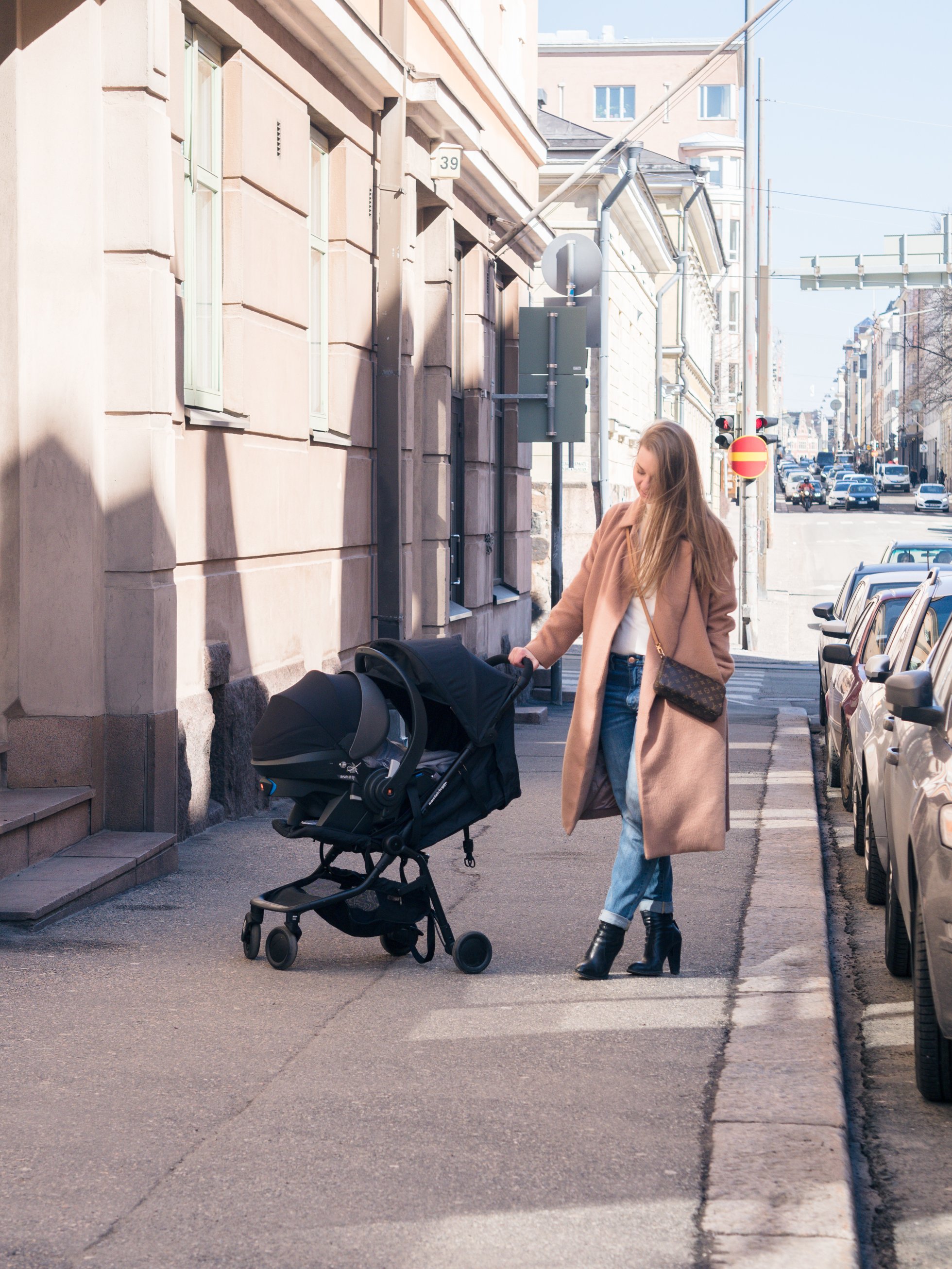 Matkarattaat ja vauvan kanssa matkustaminen